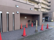 【大阪府/大阪市此花区高見】高見フローラルタウングランコート33 駐輪場