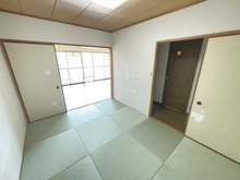 【大阪府/大阪市此花区高見】高見フローラルタウングランコート33 和室