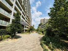 【大阪府/大阪市城東区今福西】タイムズ・ピース・スクエア セントラルパークシティ 敷地内