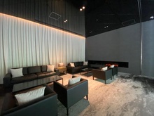 【大阪府/大阪市中央区瓦町】ローレルタワー御堂筋本町 ロビー