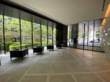 【大阪府/大阪市中央区瓦町】ローレルタワー御堂筋本町 エントランス