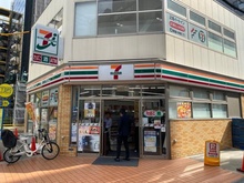 【大阪府/大阪市中央区瓦町】ローレルタワー御堂筋本町 セブン‐イレブン大阪瓦町4丁目店（現地より約57m）