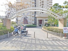 【大阪府/大阪市鶴見区今津南】シャトー・サンパークオアシス アプローチ