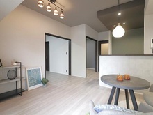 【大阪府/大阪市福島区吉野】キングマンション福島II リビング・ダイニング