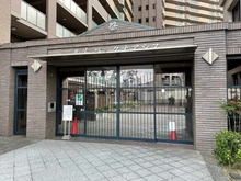 【大阪府/大阪市西淀川区姫里】ルネパークオアシス エントランス