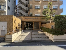 【東京都/大田区南六郷】ライオンズマンション多摩川緑地 アプローチ