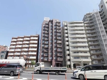 【東京都/大田区大森本町】ライオンズマンション大森本町 外観：写真中央