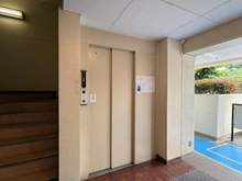 【東京都/大田区石川町】日商岩井大岡山第二マンション B棟 エントランス