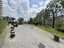 【東京都/大田区多摩川】多摩川芙蓉ハイツ2号棟 敷地内