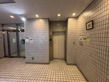 【東京都/葛飾区東新小岩】トラスト新小岩 エントランス