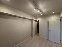 【東京都/墨田区東駒形】グラントレゾール駒形 洋室