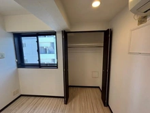 【東京都/墨田区緑】ミルーナヒルズ錦糸町 洋室