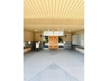 【東京都/江戸川区東小松川】ライオンズマンション船堀グリーンロード エントランス