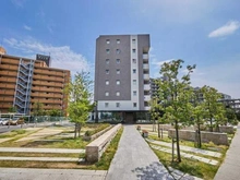 【東京都/江戸川区本一色】レーベン新小岩innovia アプローチ