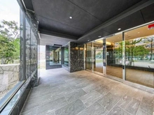 【東京都/江戸川区本一色】レーベン新小岩innovia エントランス