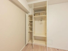 【東京都/墨田区両国】EXZA両国LIEN 洋室：収納