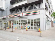 【東京都/江戸川区篠崎町】レクセルプラザ篠崎 セブンイレブン篠崎駅西口店（現地より約105m）