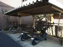 【東京都/足立区六月】日神パレステージ竹ノ塚第2 駐輪場：別途使用料がかかります。