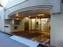 【東京都/中央区日本橋箱崎町】秀和日本橋箱崎レジデンス エントランス