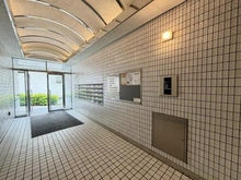 【東京都/葛飾区東新小岩】トラスト新小岩 エントランス