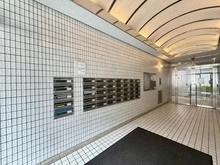 【東京都/葛飾区東新小岩】トラスト新小岩 共用部：郵便受け