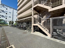 【東京都/江戸川区松江】ライオンズマンション船堀親水公園 駐輪場