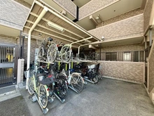 【東京都/江戸川区松江】ライオンズマンション船堀親水公園 駐輪場