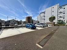【東京都/江戸川区松江】ライオンズマンション船堀親水公園 駐車場