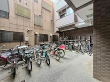 【東京都/墨田区向島】ベルメゾン向島 共用部：駐輪場