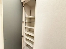 【東京都/葛飾区新小岩】ミオカステーロ新小岩 収納：玄関部分