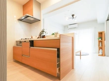 【東京都/府中市緑町】レーヴステージ府中緑町 キッチン