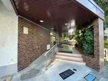 【東京都/多摩市関戸】ヴェルドミール聖蹟桜ヶ丘 エントランス