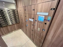 【東京都/八王子市八日町】パークホームズ八王子 宅配BOX:左側:メールBOX