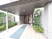 【東京都/府中市是政】ルネファンタグラーレ府中是政　 アプローチ