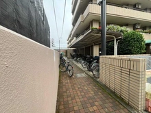 【東京都/府中市八幡町】朝日プラザ府中II 駐輪場