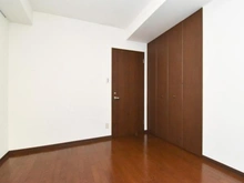 【東京都/調布市染地】フォルスコート調布染地公園 洋室：約5.6帖