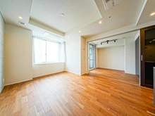 【東京都/港区高輪】高輪ザ・レジデンス LDK：（奥）洋室
※写真は空室時のものになりますので現況と異なる可能性がございます。