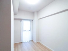 【東京都/多摩市関戸】ザ・スクエアA号棟 洋室