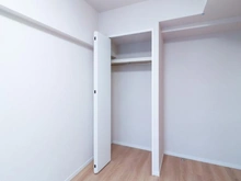 【東京都/多摩市関戸】ザ・スクエアA号棟 洋室