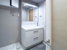 【東京都/多摩市関戸】ザ・スクエアA号棟 洗面室