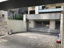 【東京都/府中市宮西町】プラウド府中パサージュ 駐車場