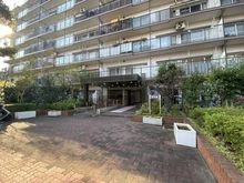 【東京都/府中市押立町】コープ野村府中武蔵野台3号棟 エントランス