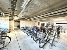 【東京都/多摩市連光寺】ライオンズ聖蹟桜ヶ丘パシーナ 駐輪場