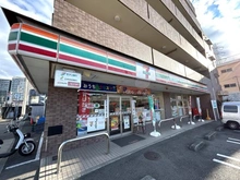 【東京都/多摩市連光寺】ライオンズ聖蹟桜ヶ丘パシーナ  セブンイレブン多摩関戸5丁目店（現地より約220m）