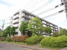 【東京都/八王子市南大沢】多摩ニュータウングリーンコープ南大沢団地1号棟 外観