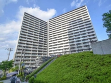 【東京都/多摩市鶴牧】ザ・グランクロス多摩センター 外観