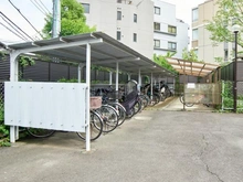 【東京都/杉並区堀ノ内】方南サンハイツ 駐輪場