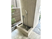 【東京都/府中市八幡町】ベルジュール府中III 共用部：ペット足洗い場