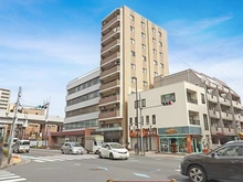 【東京都/府中市八幡町】ベルジュール府中III 外観：写真中央
