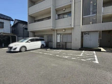 【東京都/府中市住吉町】クリオ府中中河原 駐車場：平置き駐車場（空き状況はご確認下さい）